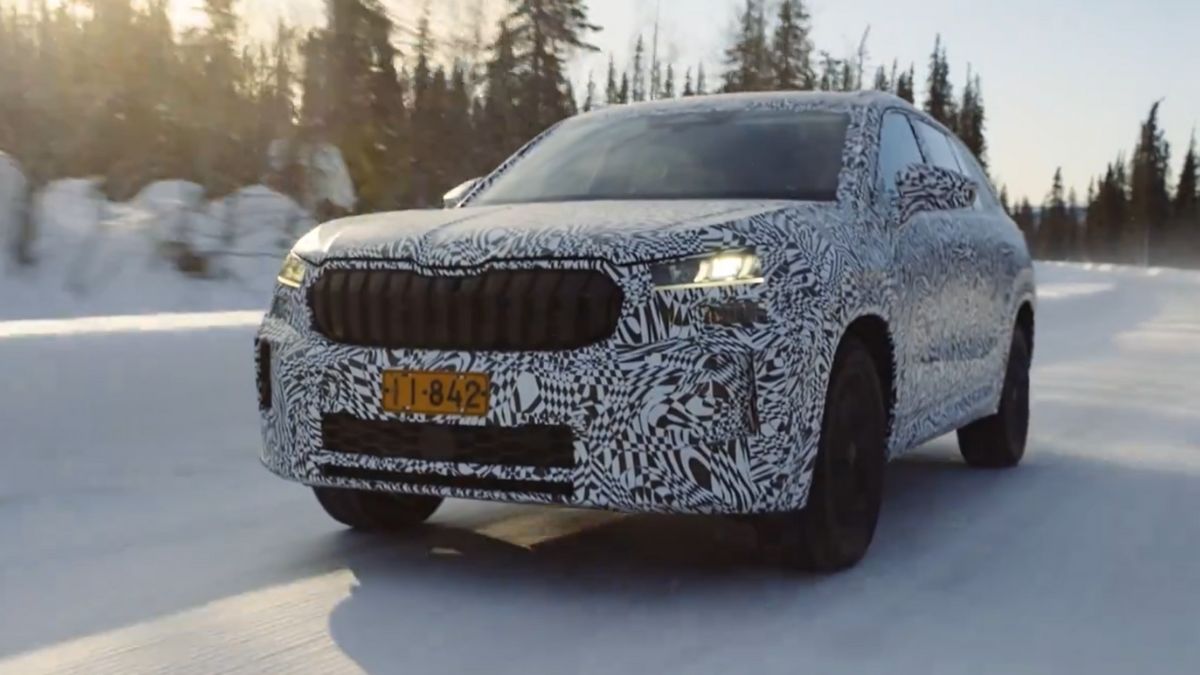 skoda-tests-superb-and-kodiaq-in-high-temperatures-difficult-terrains-ahead-of-india-launch-watch-teaser
